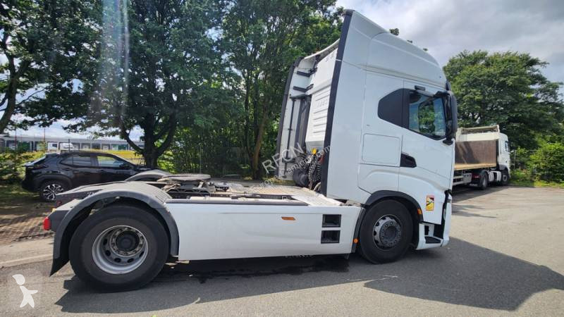 Tracteur Iveco