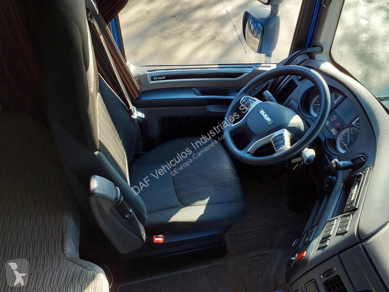 Tahač DAF 450 FT 4X2