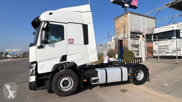 Traktor Renault