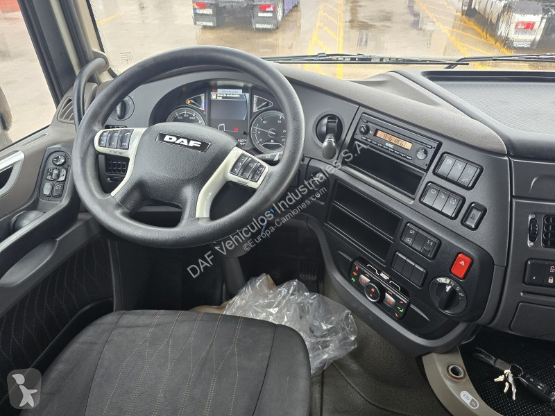 Traktor DAF 480 FT 4X2