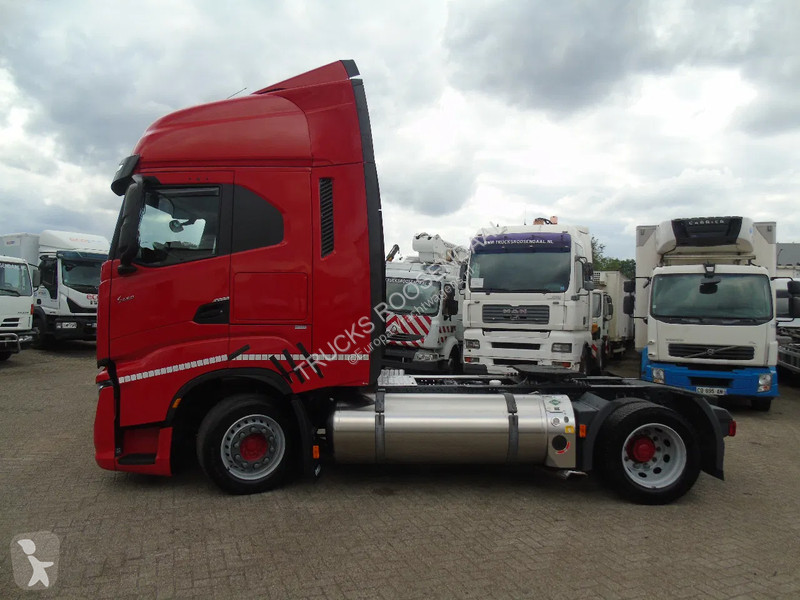 Trekker Iveco 460 + LNG + 10 PIECES IN STOCK