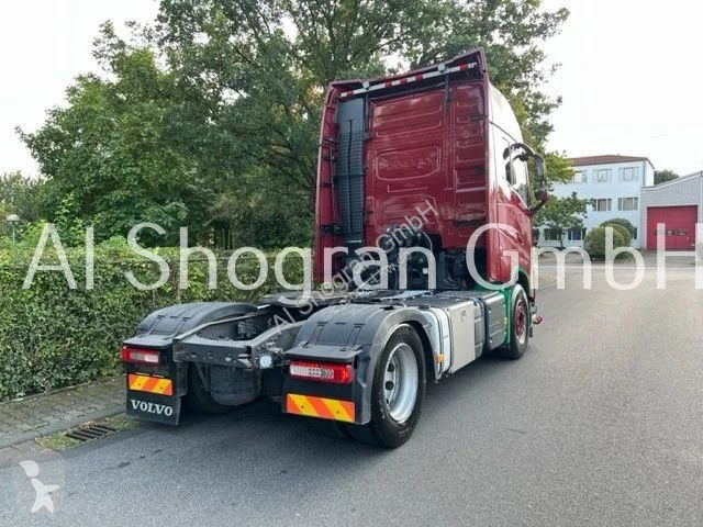 Tahač Volvo FH...
