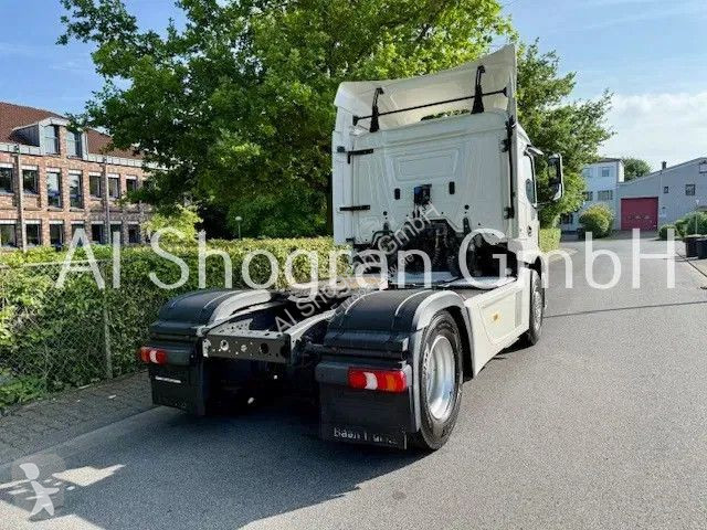 Traktor Mercedes 1836 Blatt / Luft / Euro 6