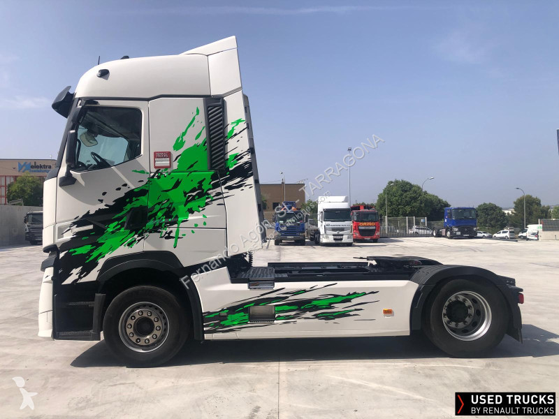 Traktor Renault