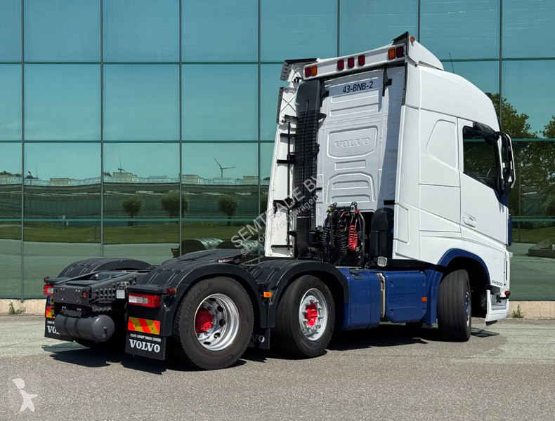 Traktor Volvo FH 500 6X2 GLOBETROTTER 2x TANKS...