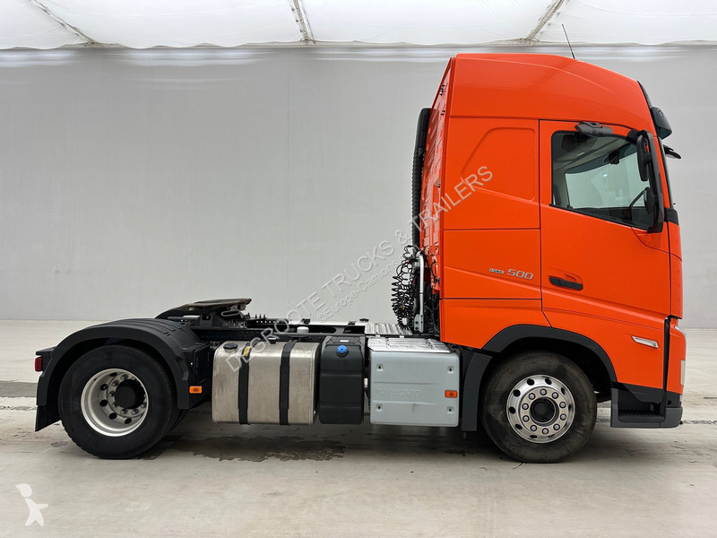 Traktor Volvo 500 Globetrotter