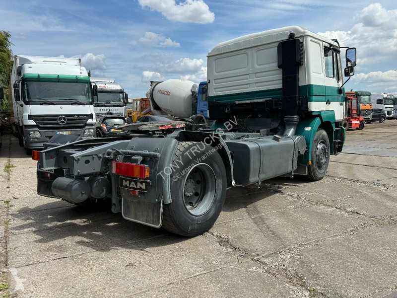 Traktor MAN 4X2 Tractor-unit Spring/Air ZF...