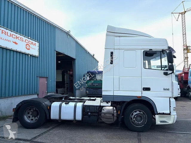 Tracteur DAF 105460 SPACECAB (ZF-MANUAL GEARBOX...