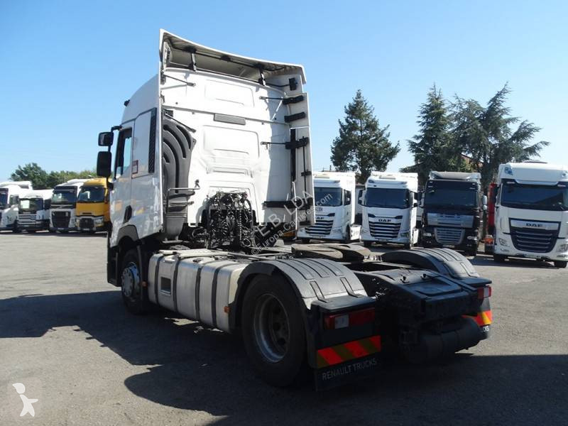 Traktor Renault