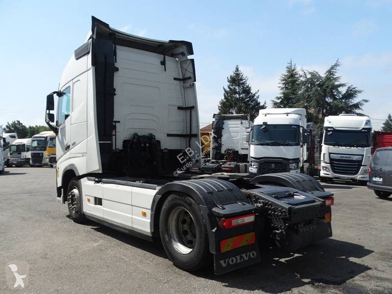 Traktor Volvo