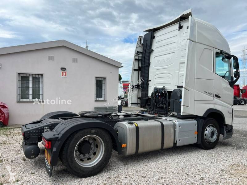 Traktor Volvo
