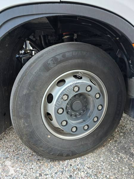Cabeza tractora Iveco