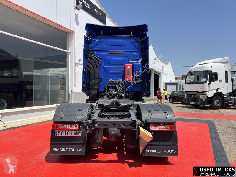 Traktor Renault