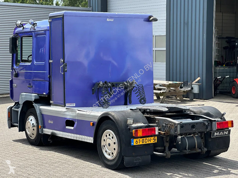 Traktor MAN 4x2 Euro 2 / 6 Cilinder / Manual /...