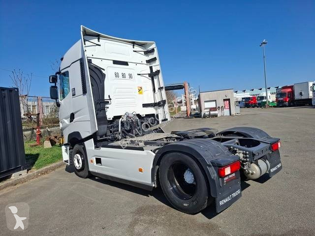 Tractor Renault