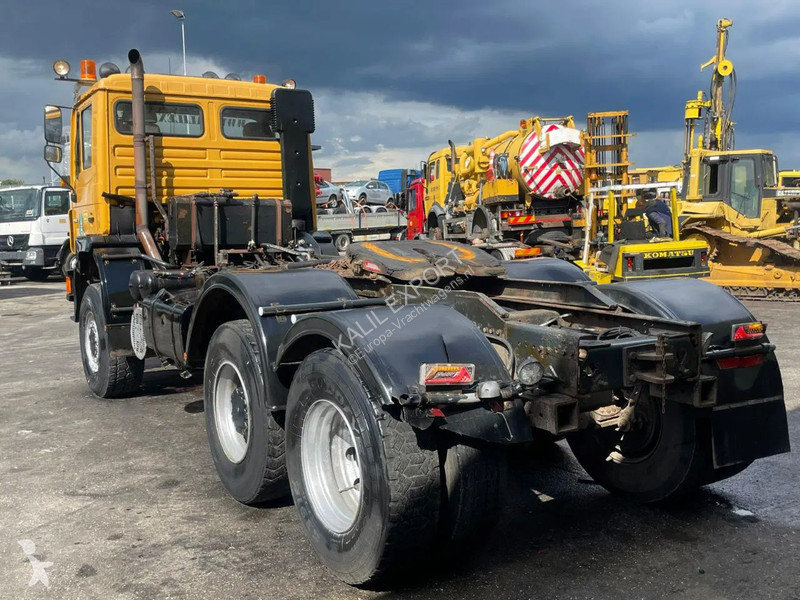 Traktor MAN Heavy Duty Tractor (6x4) 4x4 +2...