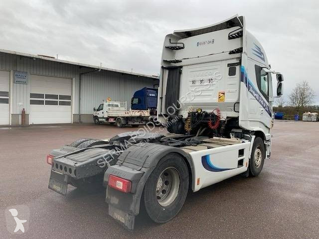 Traktor Iveco