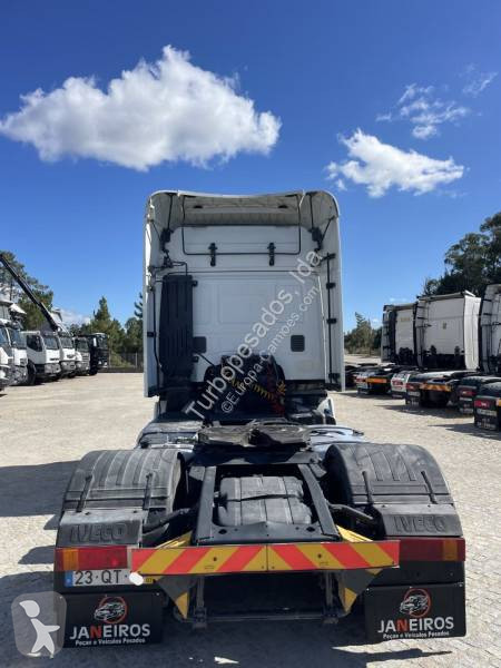 Traktor Iveco