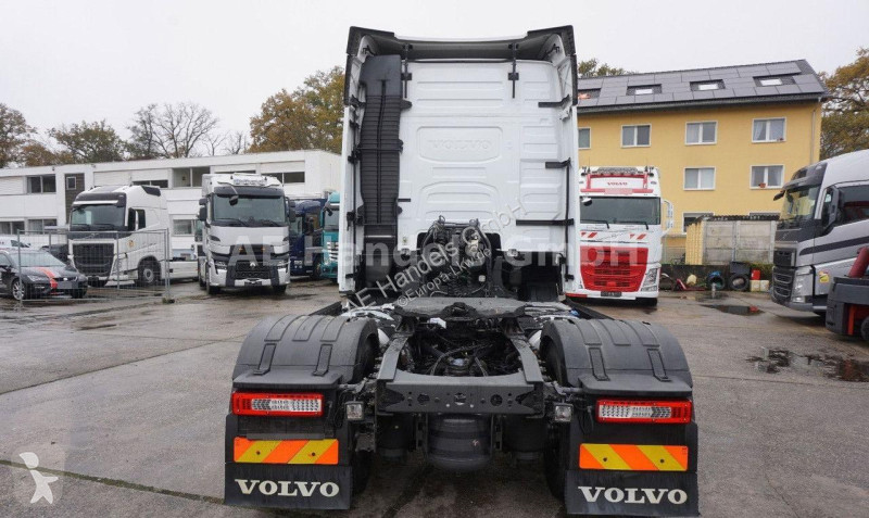 Tahač Volvo FH 430
