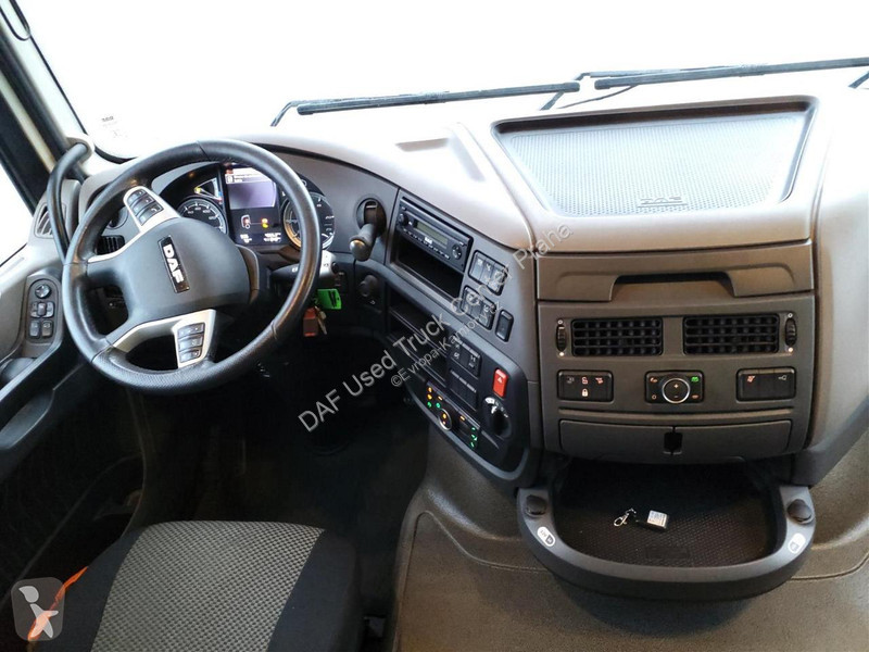 Traktor DAF 530 FT 4X2