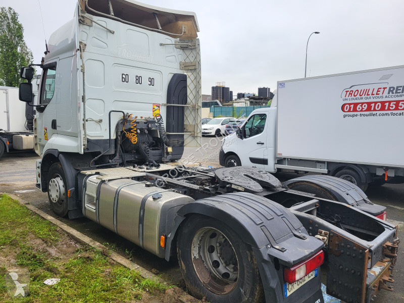 Traktor Renault TRACTEUR