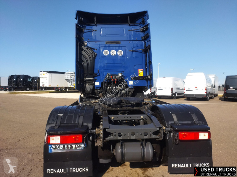 Tractor Renault
