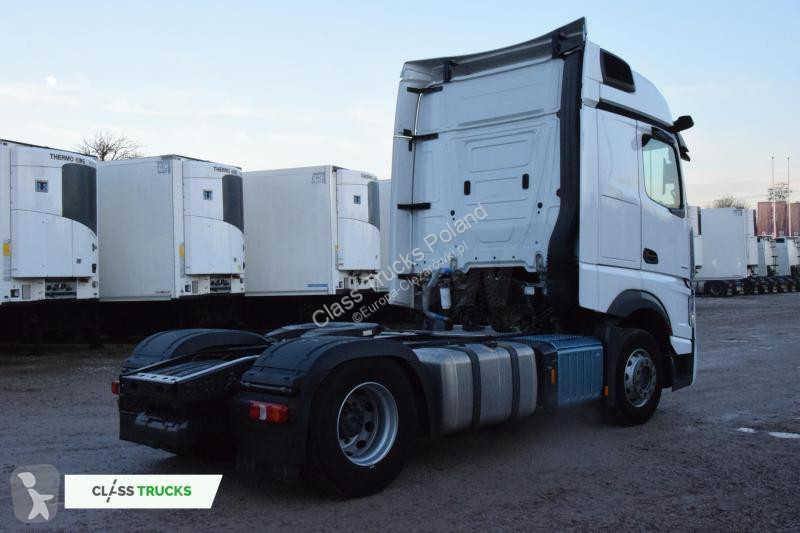 Cap tractor Mercedes 5 1845 BigSpace