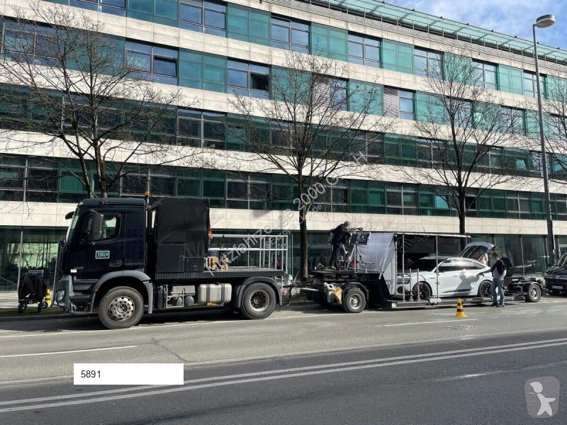 Tractor Mercedes 2143 Spezialgespann für TV...