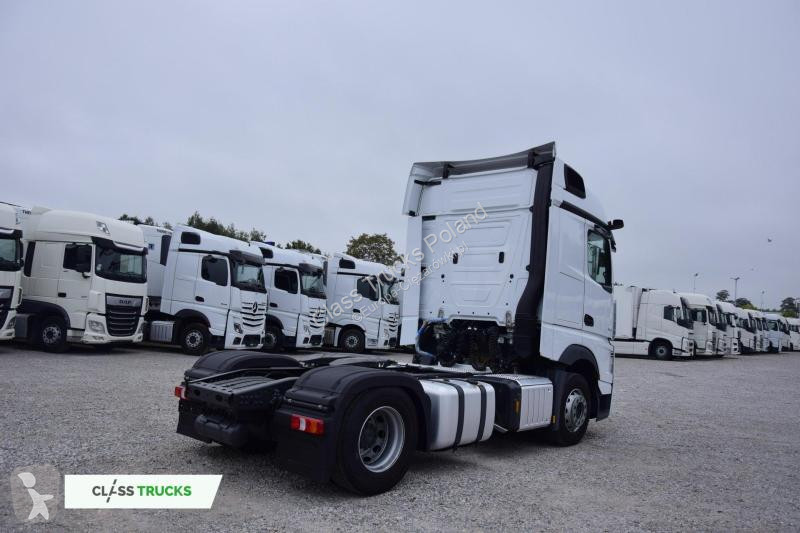 Cap tractor Mercedes 5 1845 BigSpace