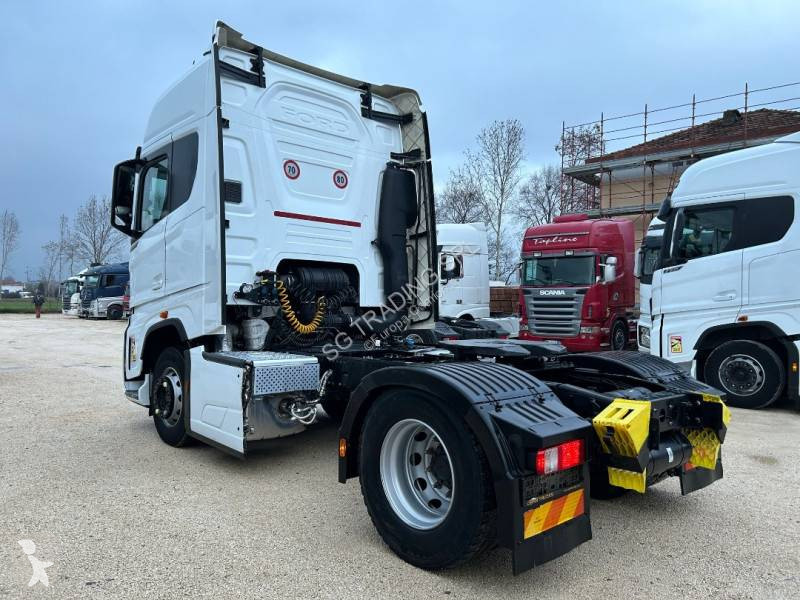 Traktor Ford