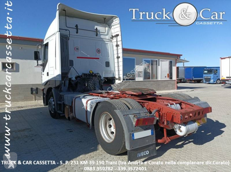 Traktor Iveco