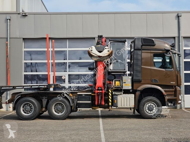 Traktor Mercedes 3351 Langholz EPSILON-Kran...