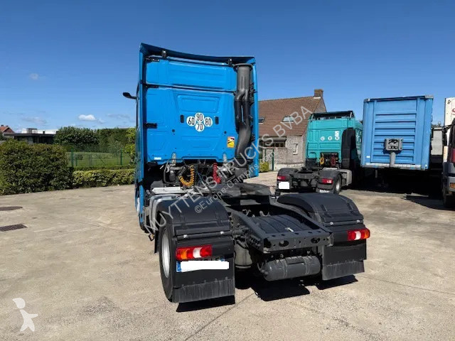 Traktor Mercedes 1845  1845