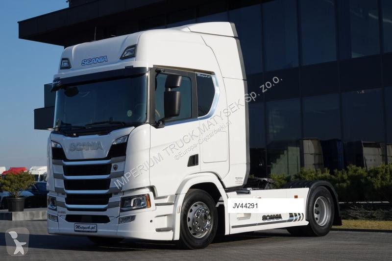 Tahač Scania 450