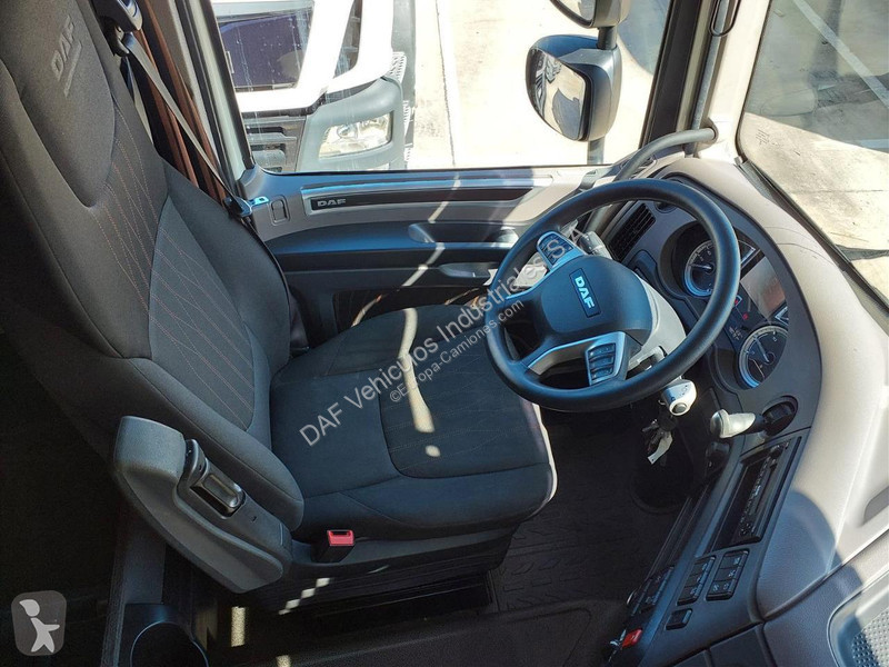 Traktor DAF 480 FT 4X2