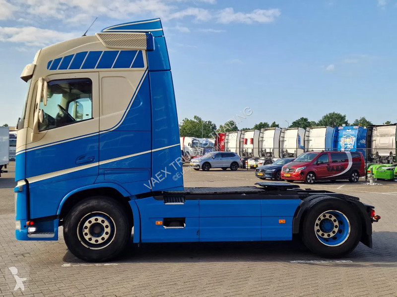 Tahač Volvo 13420 4x2