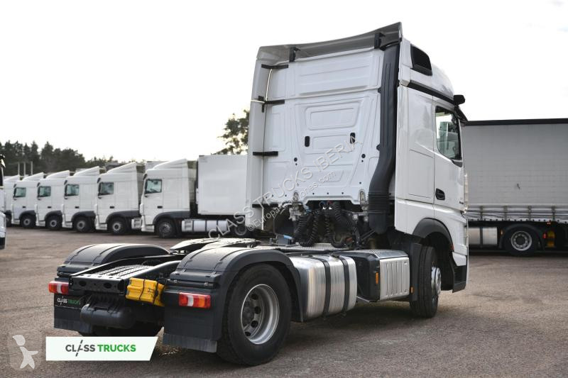 Traktor Mercedes 5 1845 BigSpace