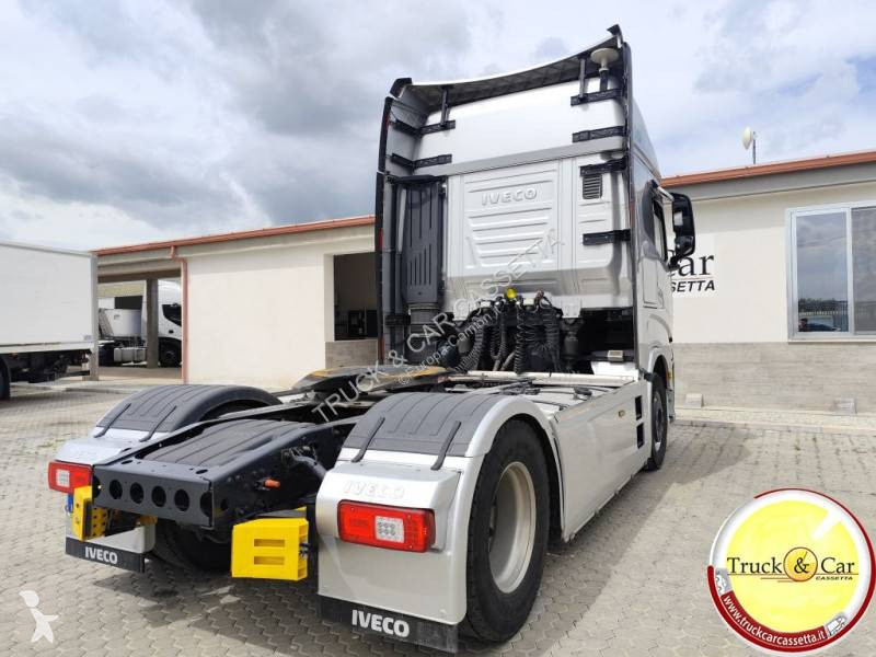 Tracteur Iveco