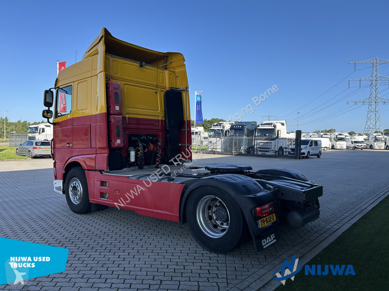 Trekker DAF 480 4x2 Airflow + Standkachel
