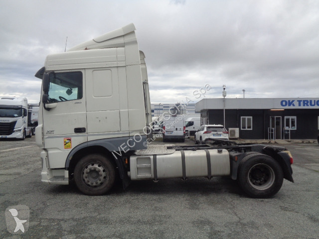Tahač DAF XF460