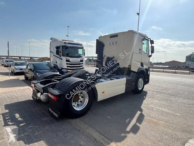 Traktor Renault