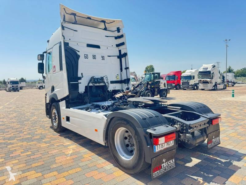 Traktor Renault