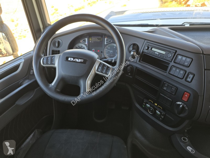 Traktor DAF 530 FT 4X2