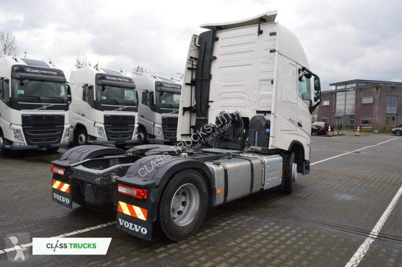 Tractor Volvo 500 Globetrotter XL