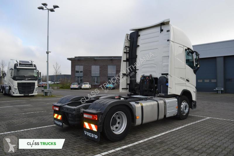 Tahač Volvo 500 Globetrotter XL