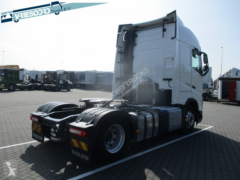 Tahač Volvo 500 PK WITH STADAIRCO