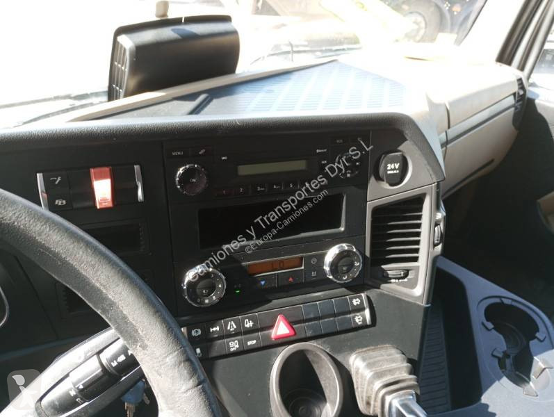 Tractor Mercedes