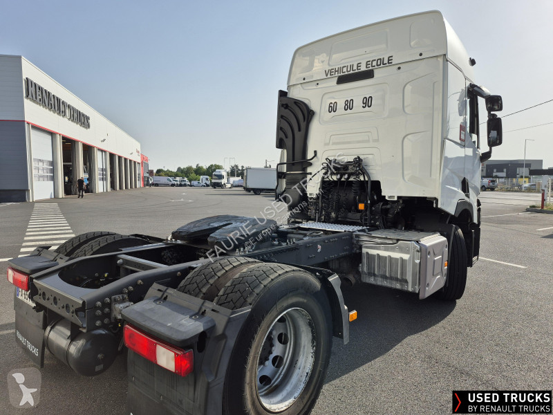 Tracteur Renault