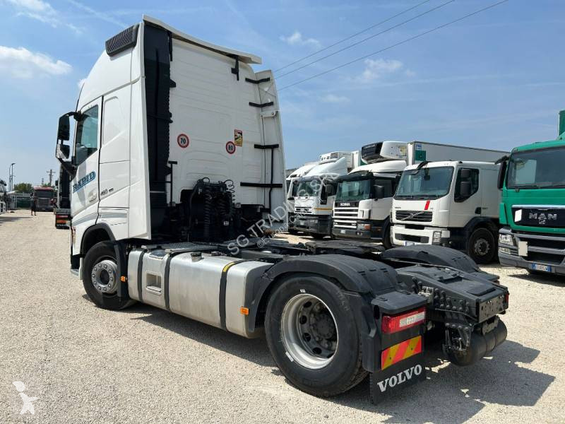 Traktor Volvo