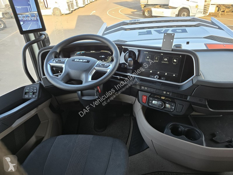Traktor DAF 480 FT 4X2